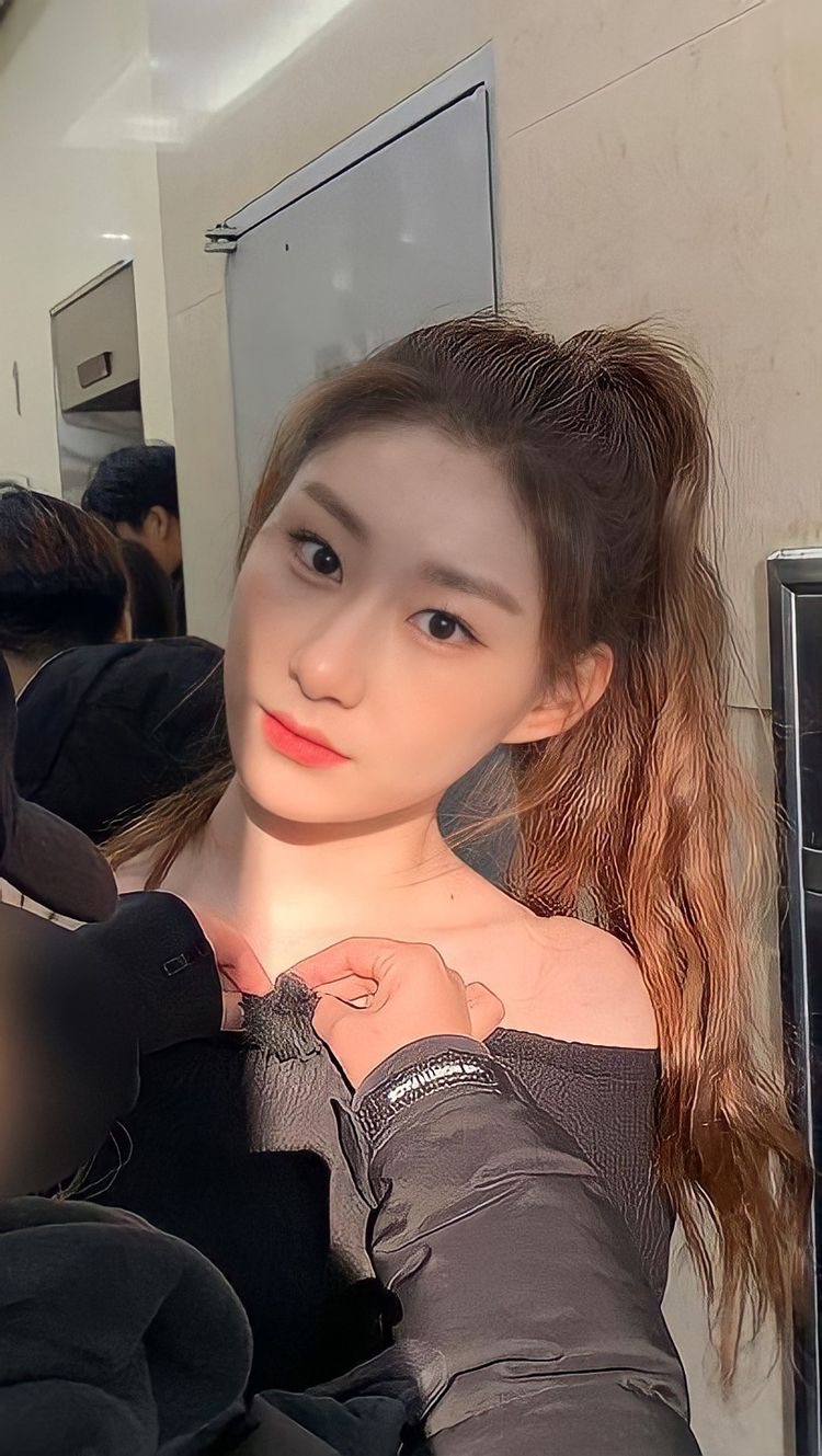 B26E5CAC-1B28-42DC-A429-043F928A65E1